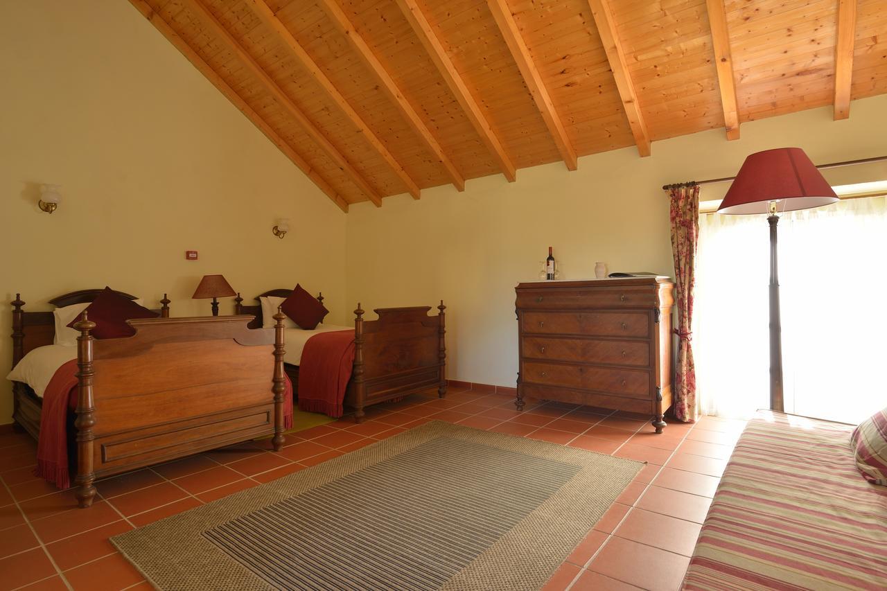 Quinta Do Scoto Bed and Breakfast Rinchoa Exteriör bild